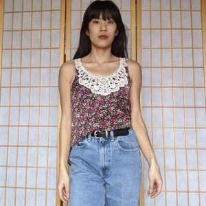 Lace floral print sleeveless blouse